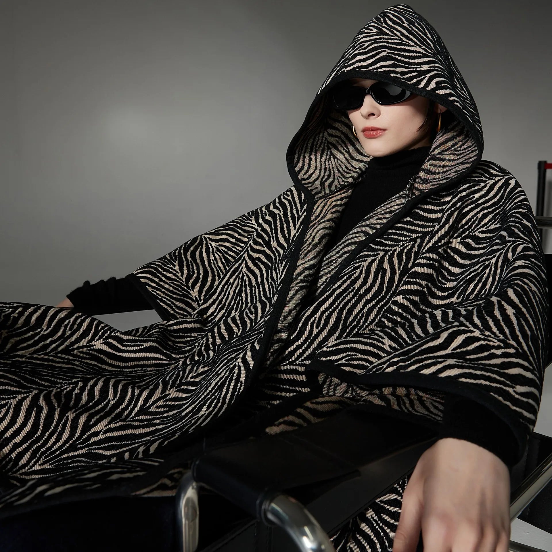 Floral Print Hooded Cloak Main image