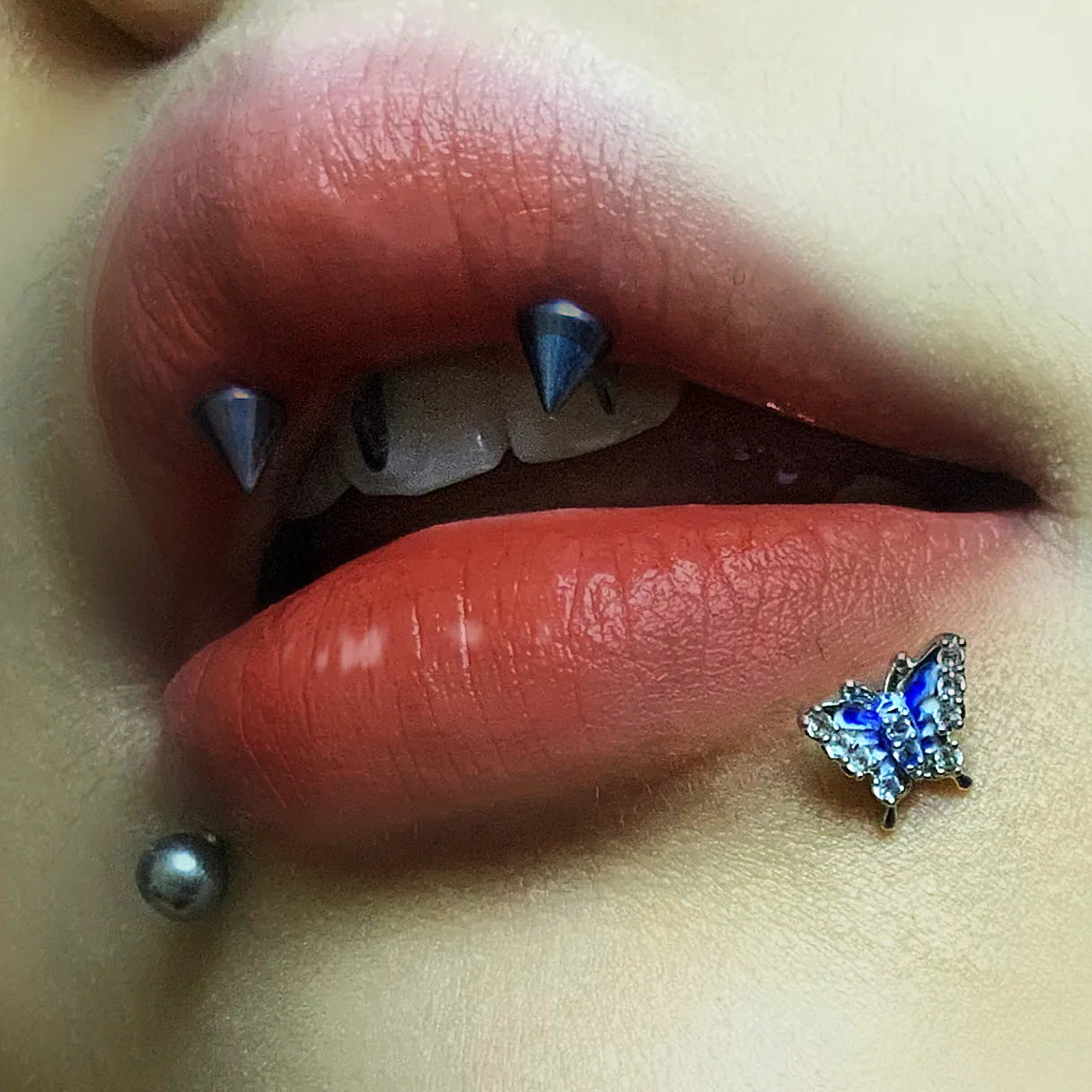 Horseshoe Nose Ring Cool Titanium Steel Lip Stud Main image