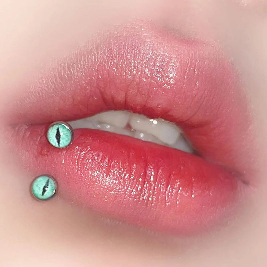 C Shape Green Eye Drip Oil Steel Lip Stud