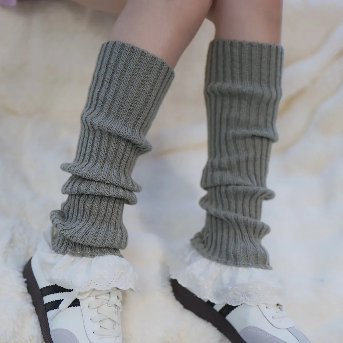Gothic Lace Bow Knit Winter Sock