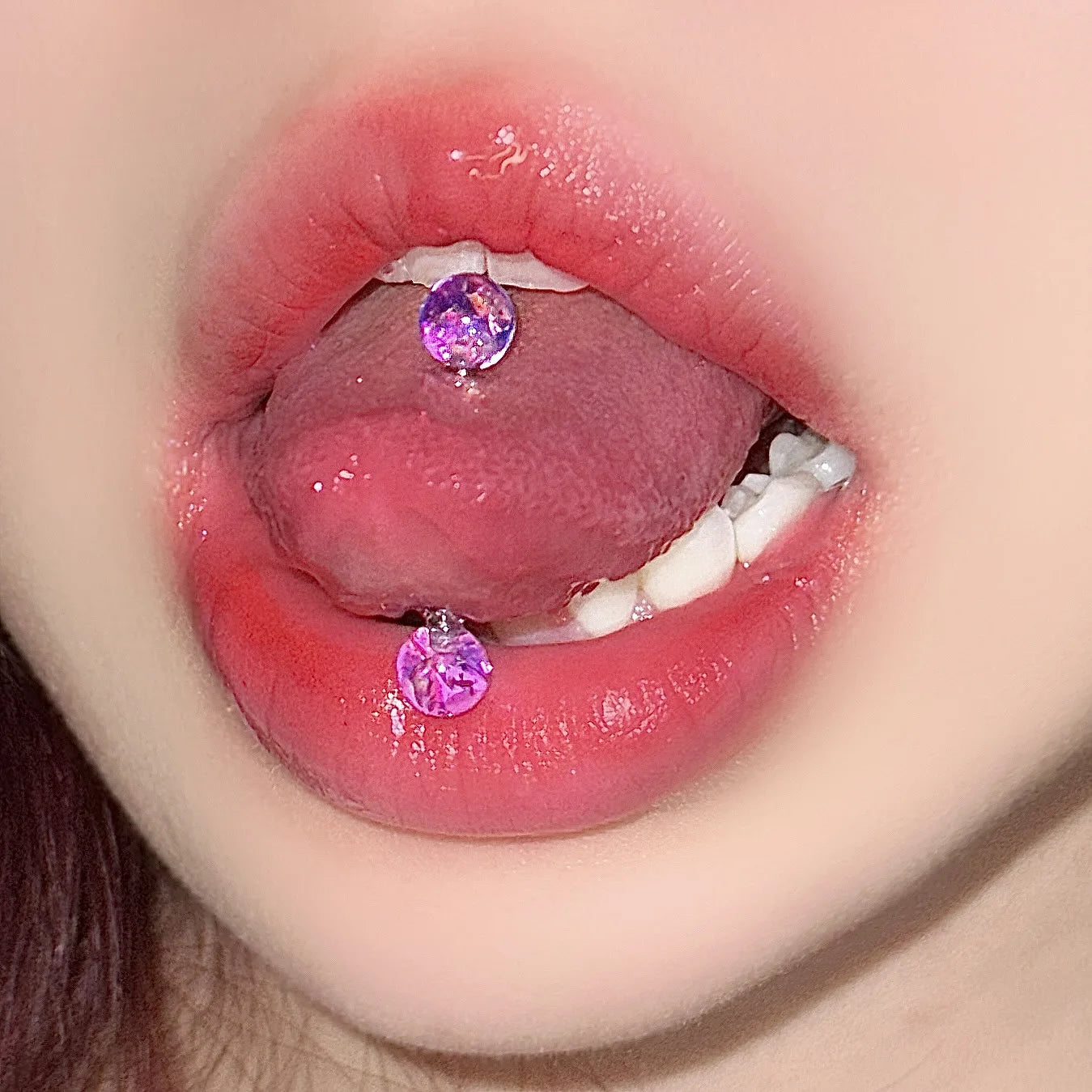 Acrylic Imitation Opal Sequins Flash Tongue Ring