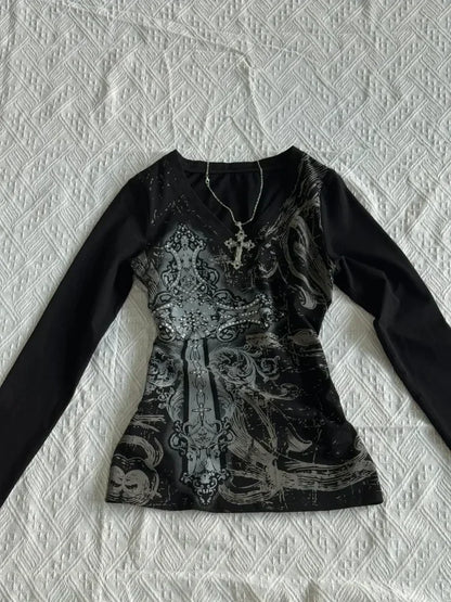 Gothic V-neck Graphic Cotton T-shirt