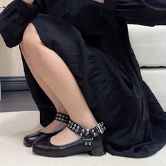 Vintage Rivet Belt Buckle Metal Loafers Flat