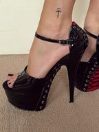 Gothic Stripper 15cm Platform High Heel