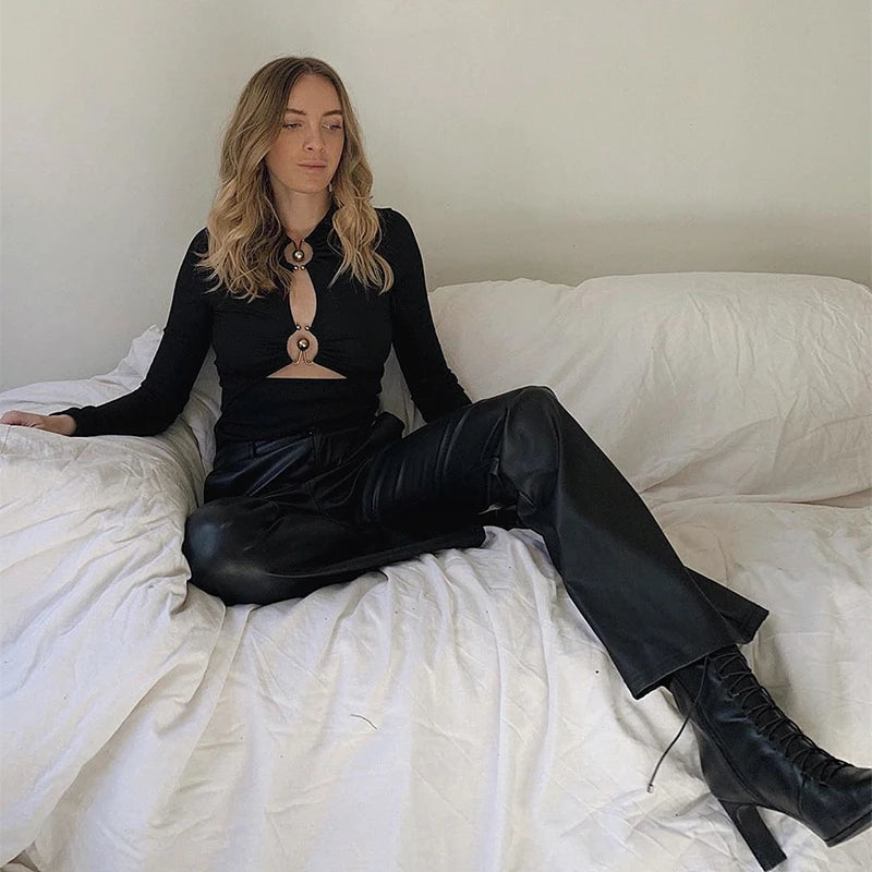 Hollow Out Metal Ring Connection Long Sleeve Crop Top