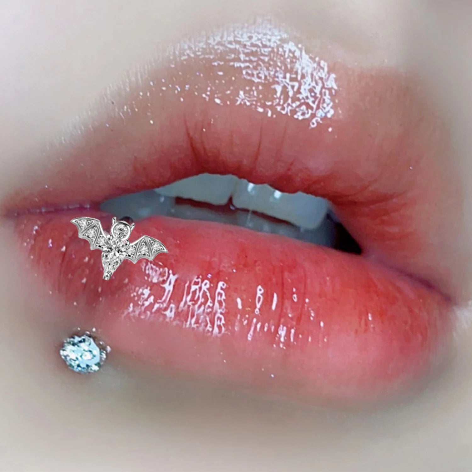 Dragon Claw Opal C-Shaped Lip Stud Main image