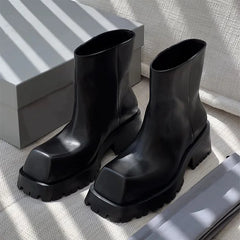 New Chelsea Short Gothic Platform Boot