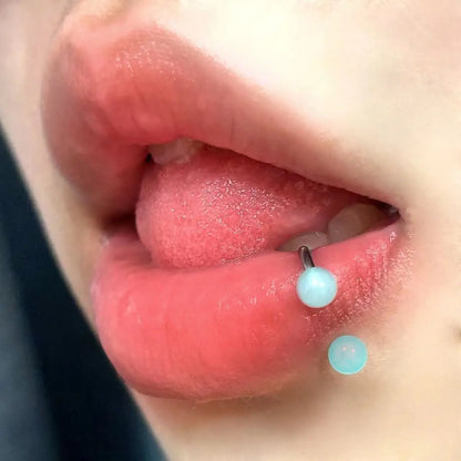 Star Pendant Red Eye Skull Gothic Lip Stud