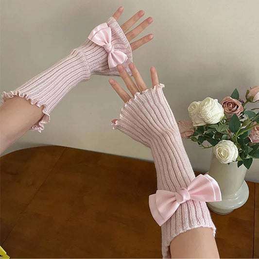 Gothic Knitted Bow Tie Glove