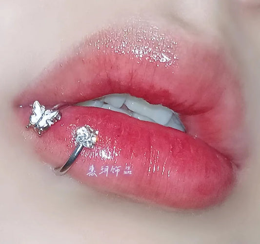 S-Shaped Rhinestone Butterfly Lip Stud