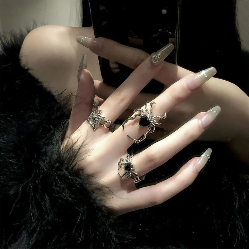 Electroplating Black Heart Gothic Spider Web Ring Main image