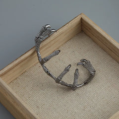 Vintage Black Dragon Claw Zinc Alloy Earring