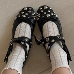 Vintage Rivet Metal Flats Casual Sneaker Flat