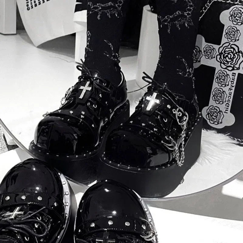 Gothic Halloween Muffin Sneaker Main image