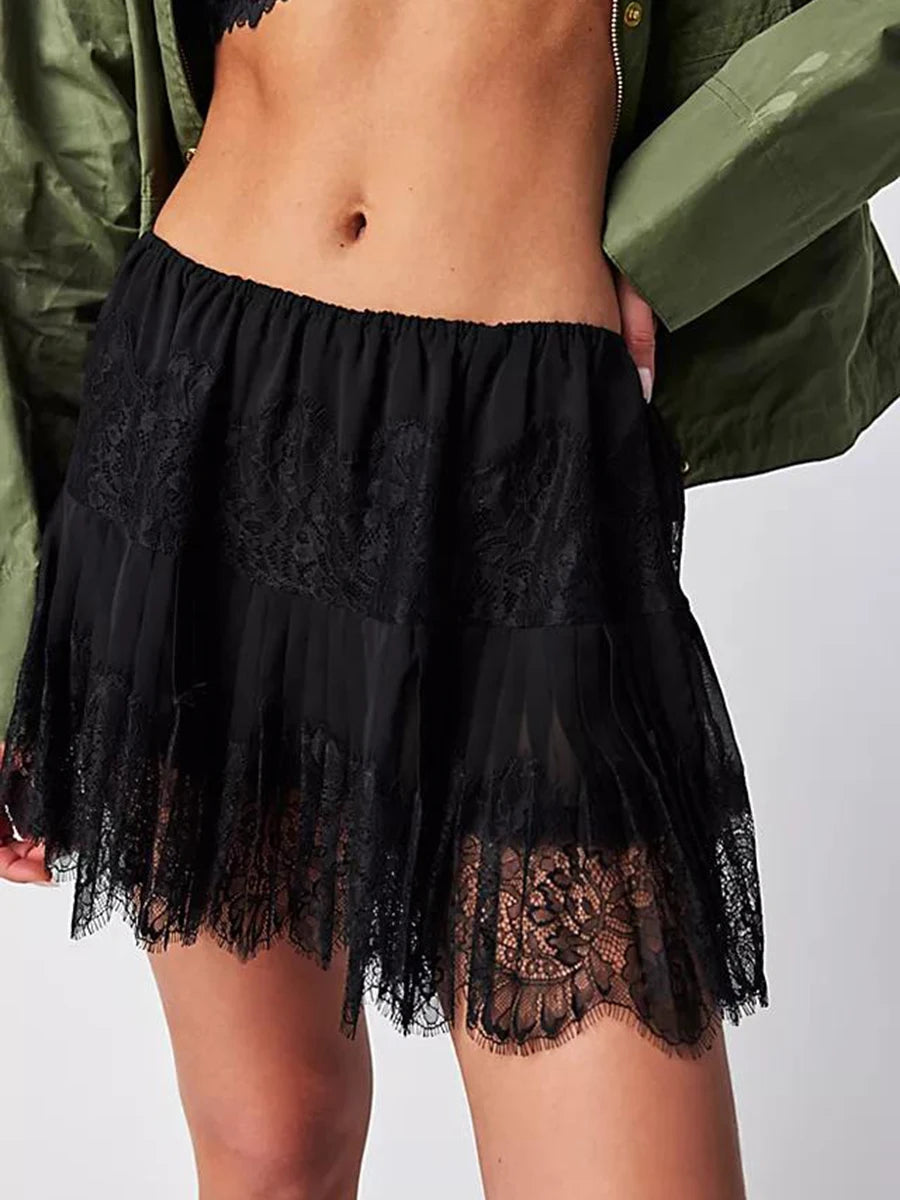 Tiered Lace Mini Pleated Skirt Main image