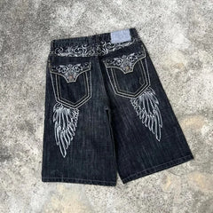Wing Pattern Loose Short