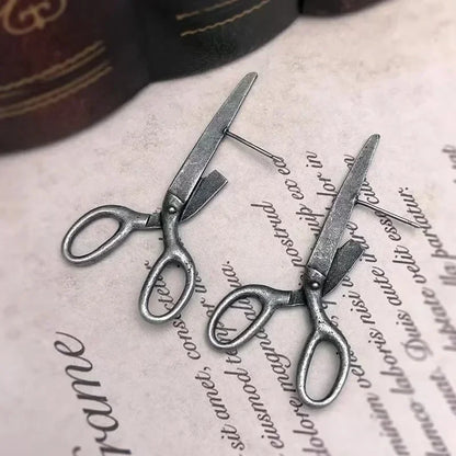 Punk Darts Chain Tassel Clip Stud Earring