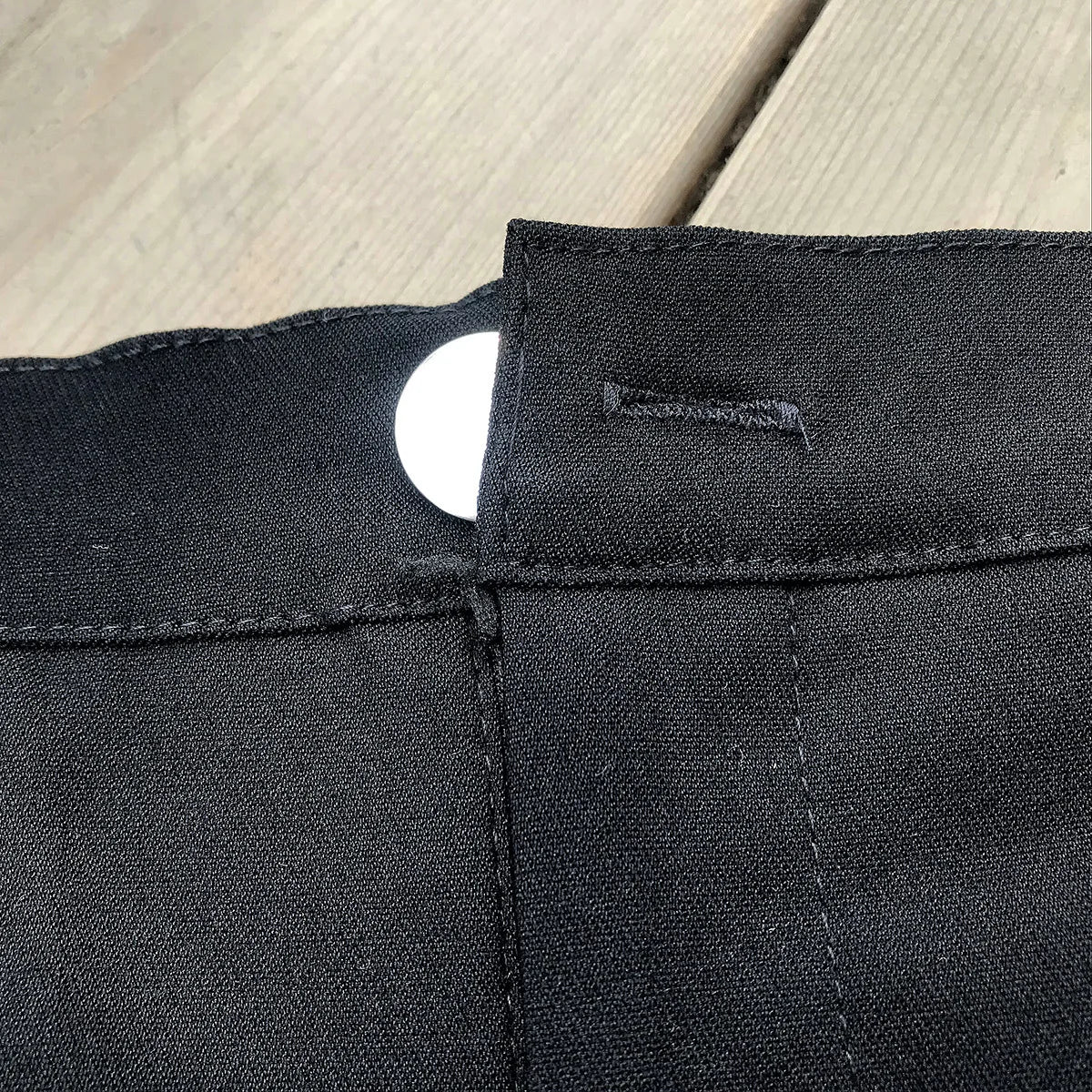 Stretchy Black Casual Shorts