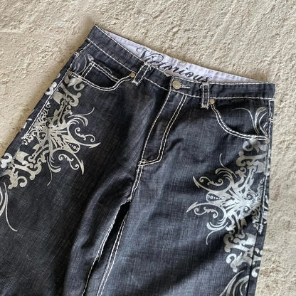 Cowboy Embroidered Loose Short