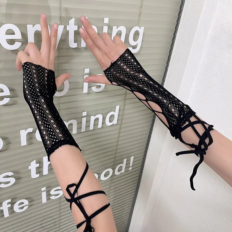 Gothic Punk Lace Strap Glove