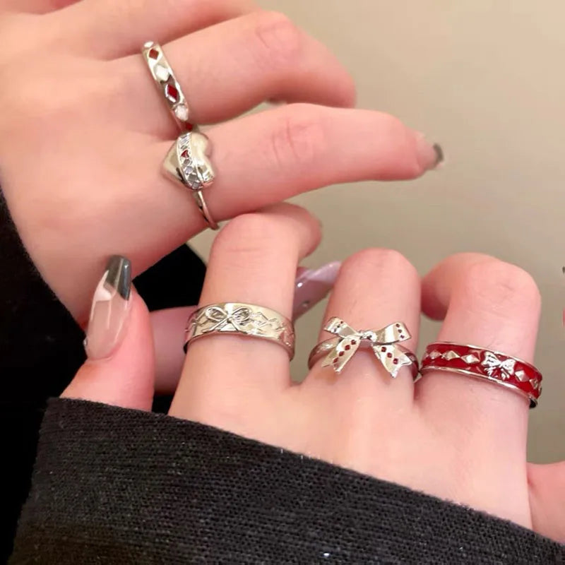 Heart Shaped Gothic Ring Main image