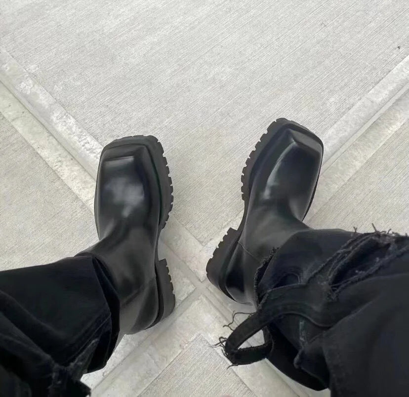 New Chelsea Short Gothic Platform Boot