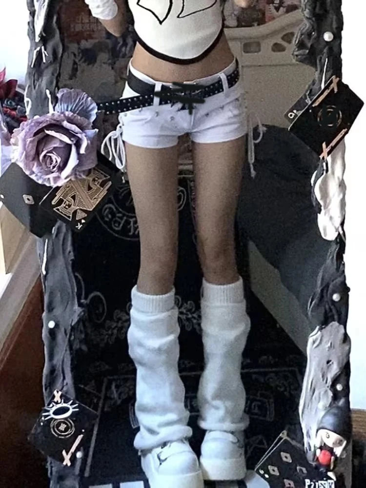 Low-Rise Lace-Up Denim Shorts Secondary image
