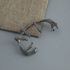 Vintage Black Dragon Claw Zinc Alloy Earring