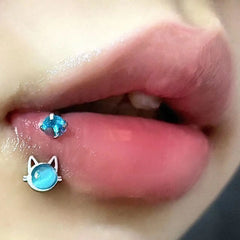 White Cat Opal Shiny Lip Stud