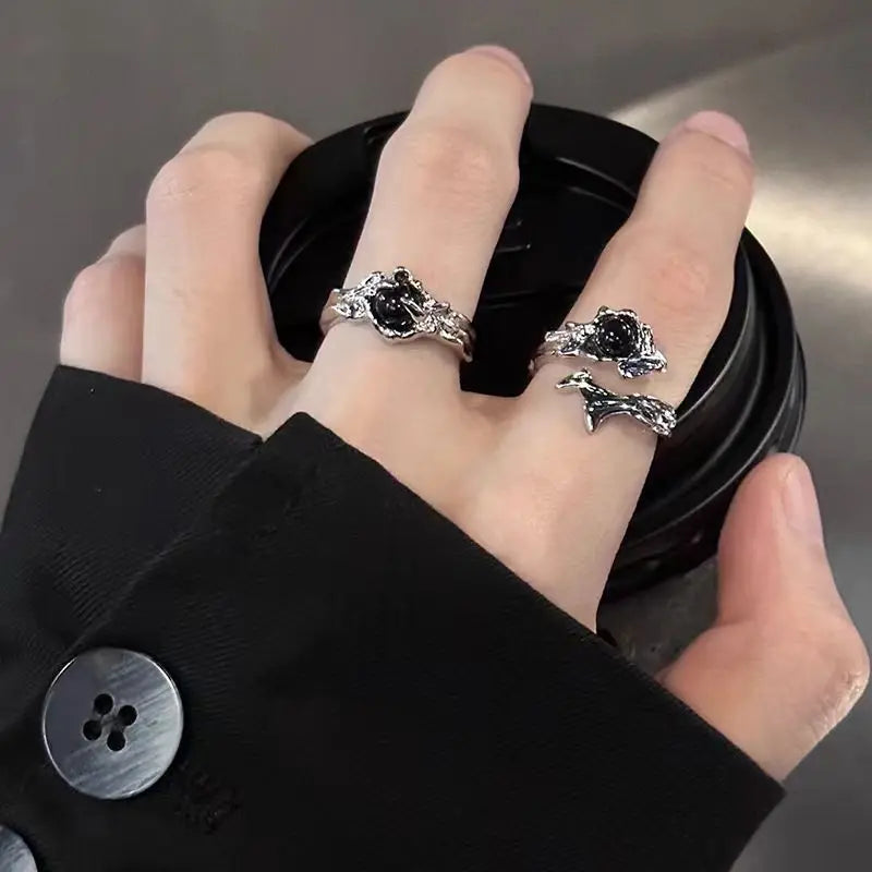 Silver Thorn Gothic Crystal Ring