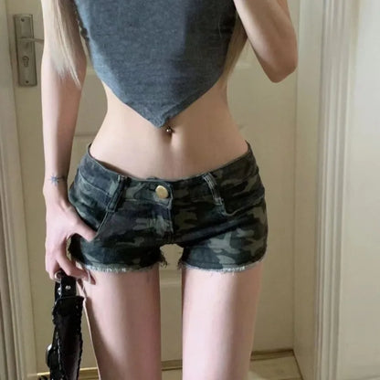 Geometry Embroidery Denim Short