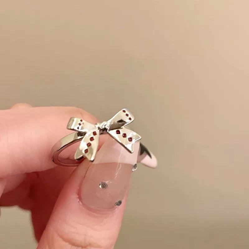 Heart Shaped Gothic Ring