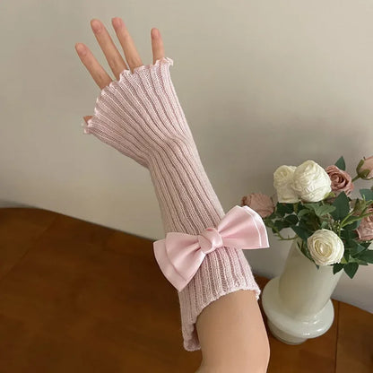 Gothic Knitted Bow Tie Glove