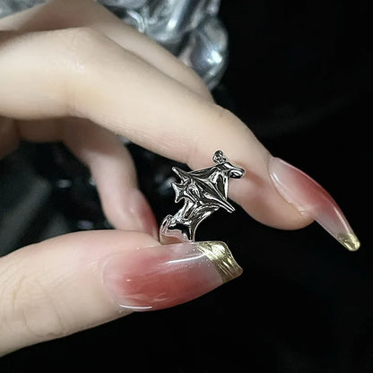 Unisex Retro Wings Skull Gothic Ring