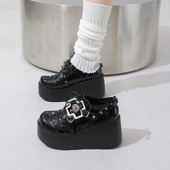 Gothic Metal Decor Platform Sneaker