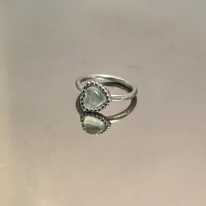 Heart Cat Eye Stone Titanium Steel Lip Stud