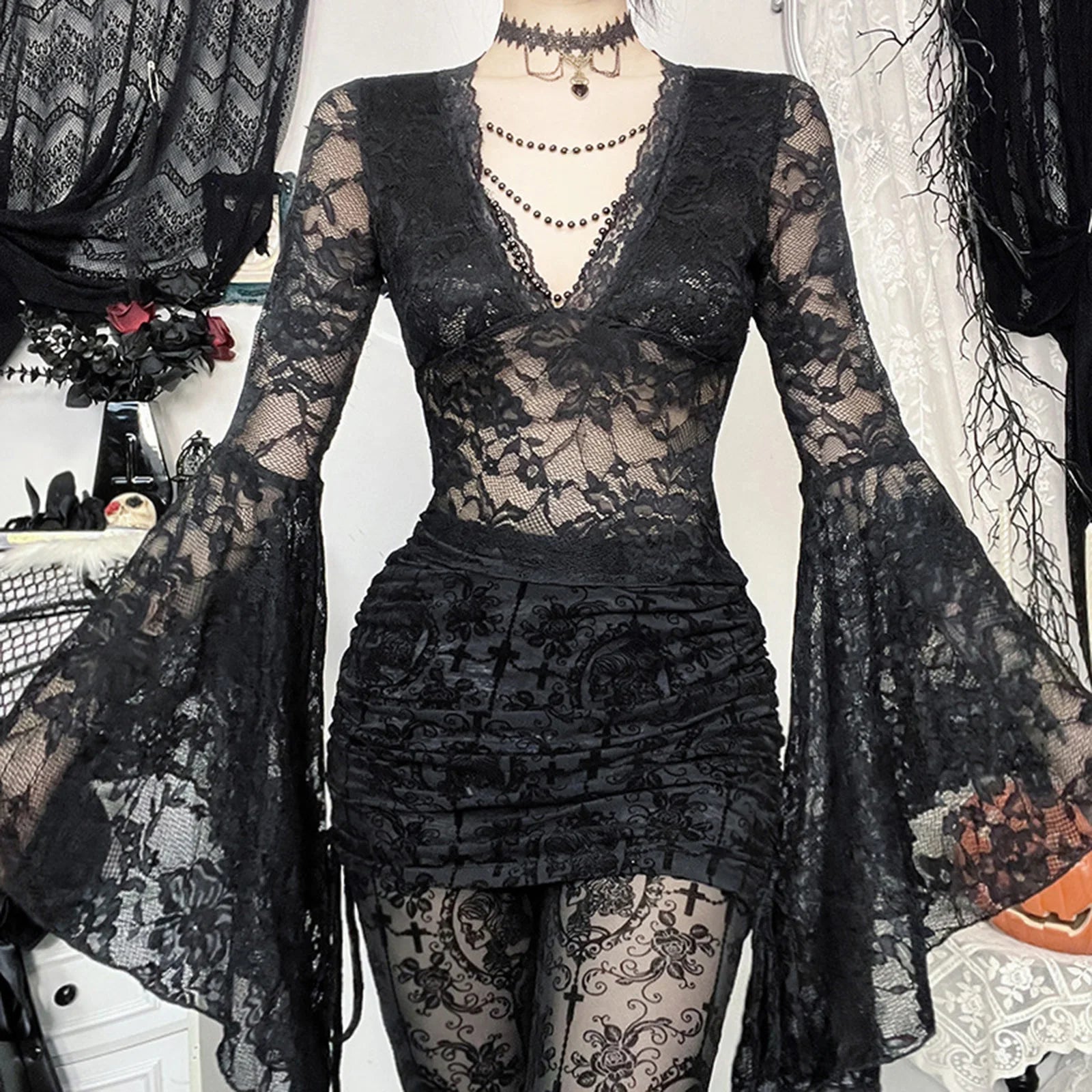 Lace Flare Sleeve Mesh Top Secondary image