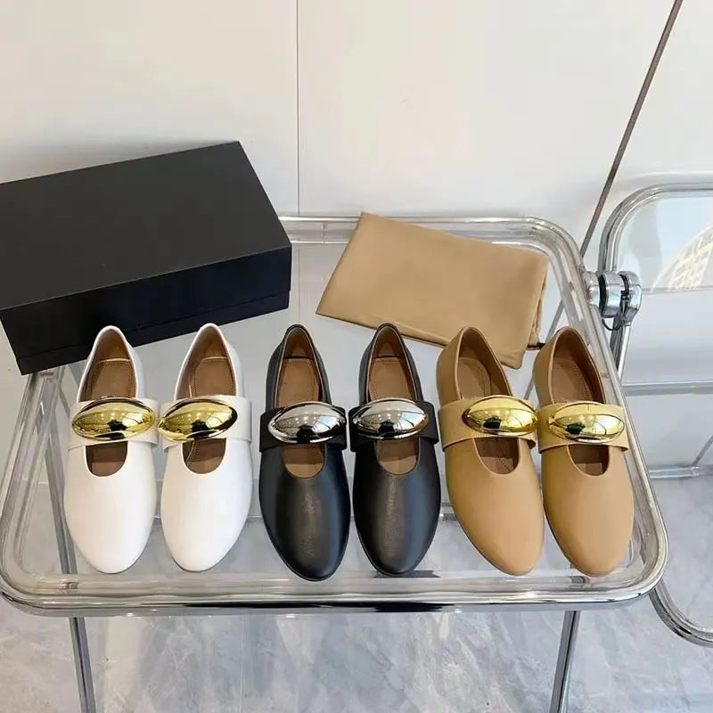 Round Toe Flat Bottomed Mary Jane Leather Oversized Buckle Flat