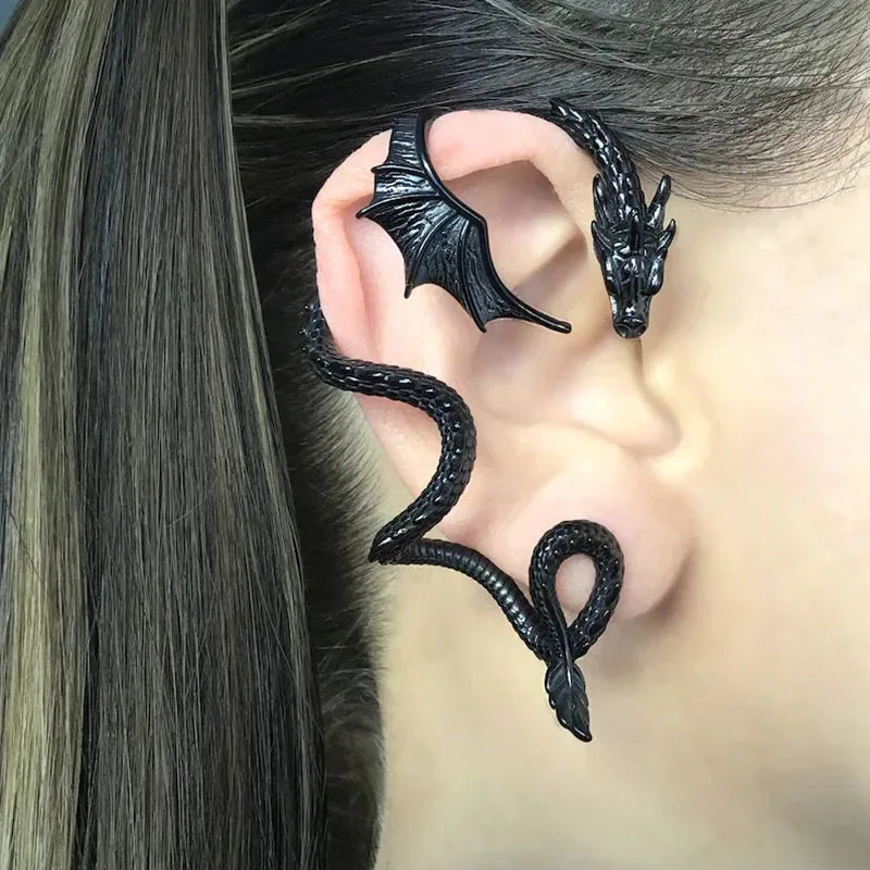 Gothic Dragon Wrap Retro Animal Stud Earring Secondary image