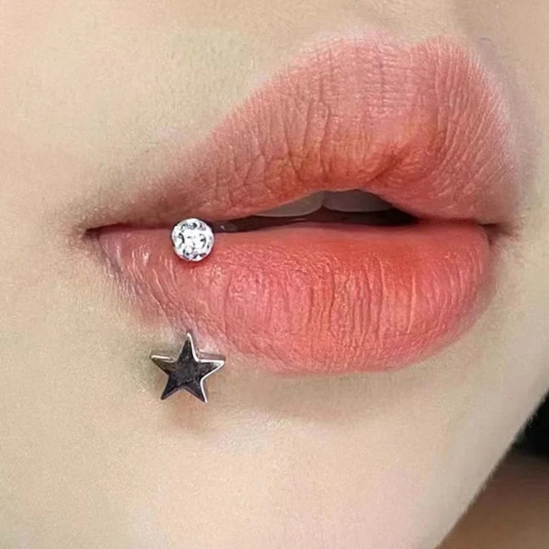 Star Crystal C-Shaped Lip Stud Main image