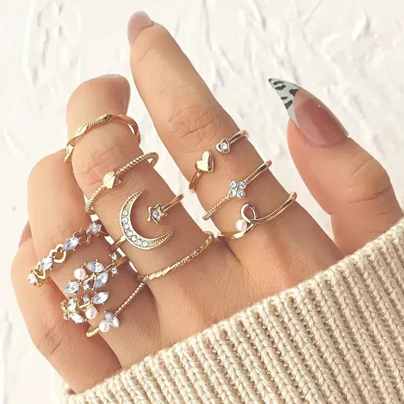 Boho Gold Heart Geometric Gothic Pearl Ring Main image