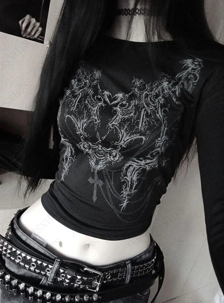 Gothic Vintage Aesthetic Crop Top Secondary image