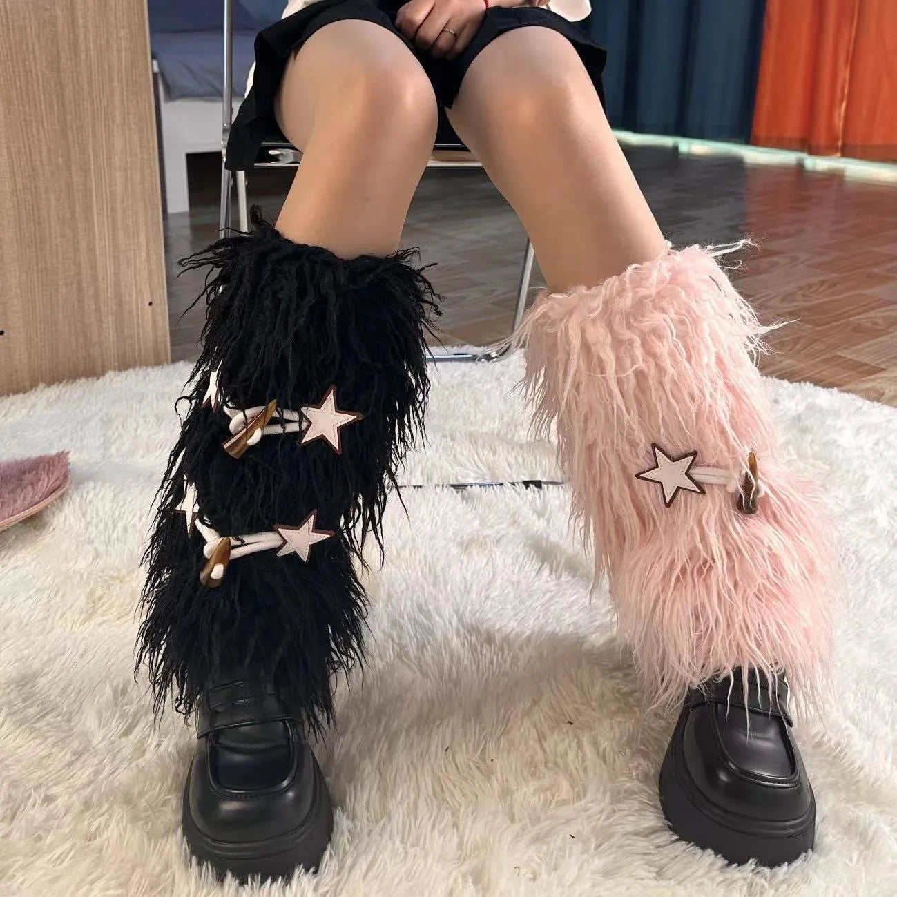 Gothic Fur Star Button Leg Sock