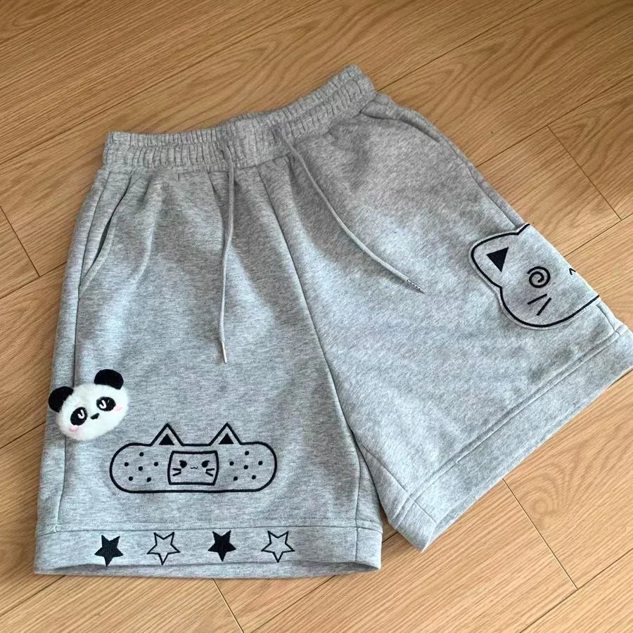Wing Pocket Embroidered Short