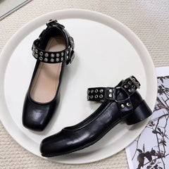 Vintage Rivet Belt Buckle Metal Loafers Flat