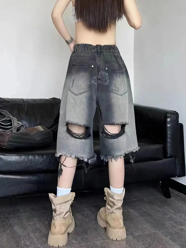 Gradient Hole Denim Short