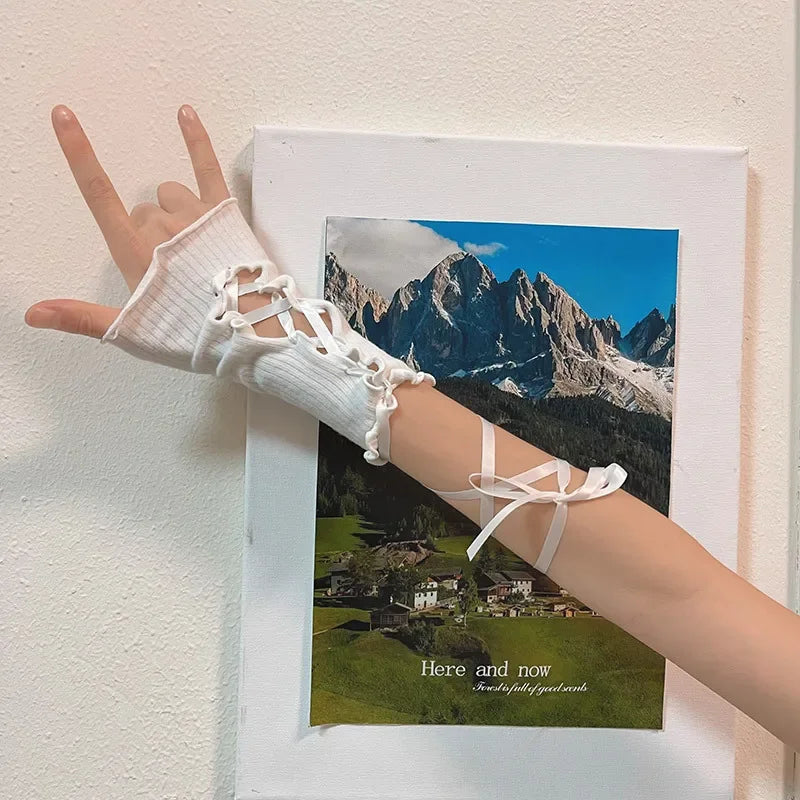 Gothic Lace Strap Silk Glove