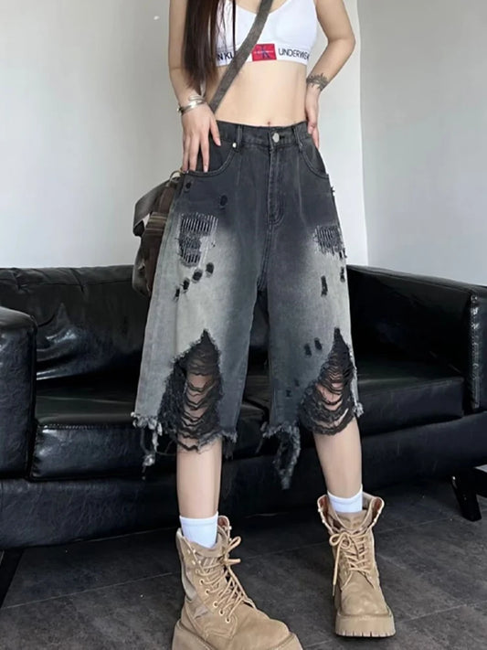 Gradient Hole Denim Short