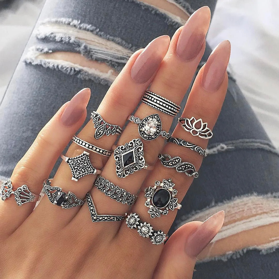 Retro Lady Gold Coin Gothic Spider Ring Main image
