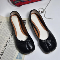 Women Red PU Leather Split Toe Ballet Flat